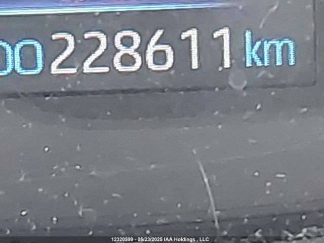 5YFBPMBE4MP155697 Toyota COROLLA LE