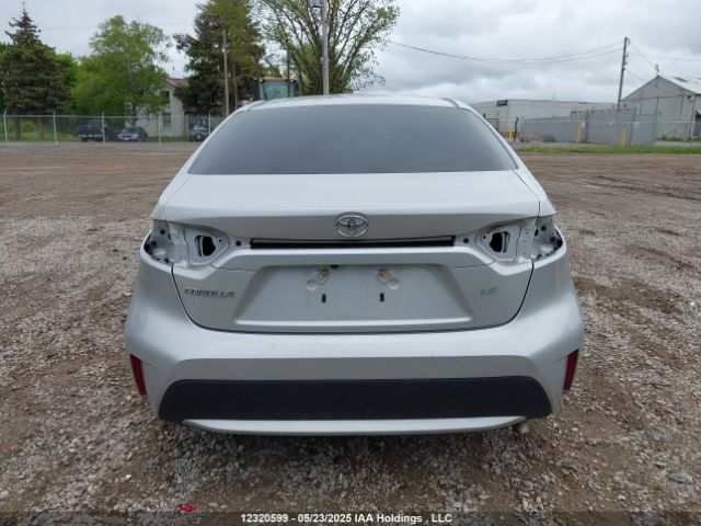 5YFBPMBE4MP155697 Toyota COROLLA LE