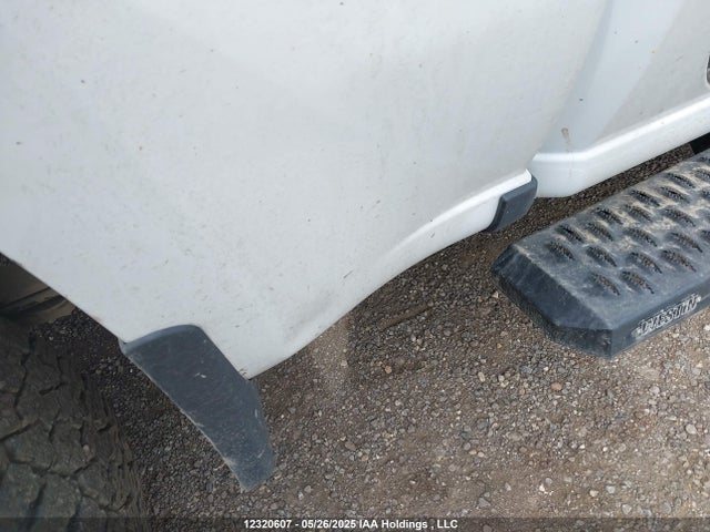 1GCPYFEL4LZ209531 Chevrolet Silverado K1500 Lt Trail Boss