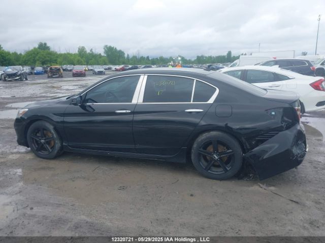 1HGCR3F9XHA802069 Honda Accord Touring