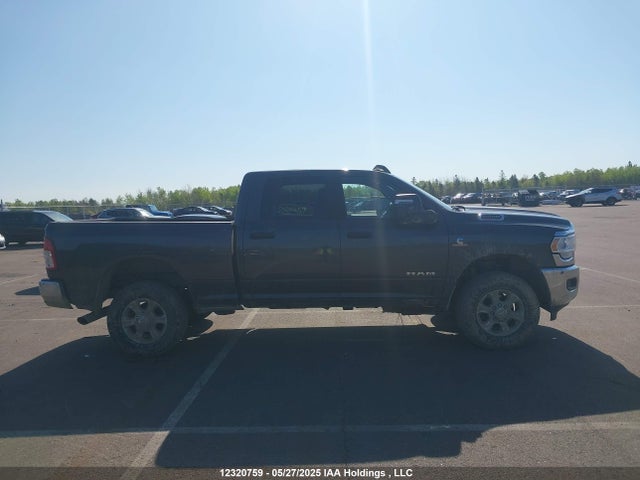 3C6UR5DL4RG408381 RAM 2024