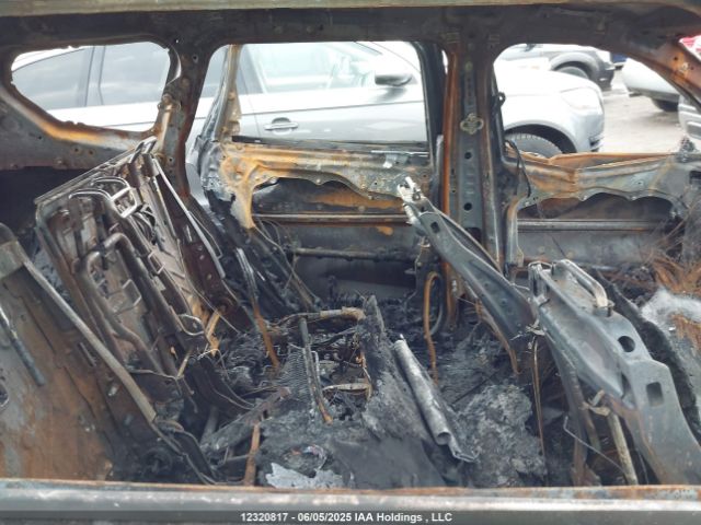 5NMS3CAD8KH100479 Hyundai Santa Fe