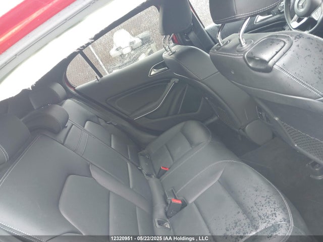 WDCTG4GB7HJ318706 Mercedes-Benz 270
