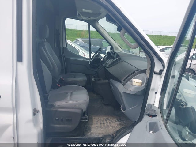 Ford 2016 2016 1FTYR2CM7GKA10770 Image 5