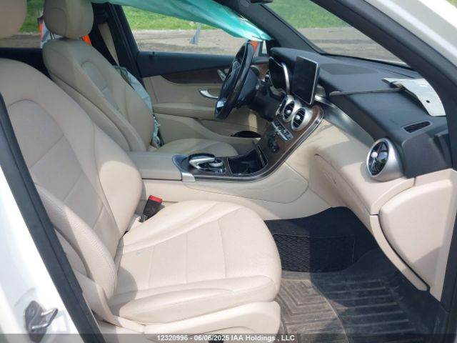 WDC0G4KB8HF138521 Mercedes-Benz Glc 300 4matic