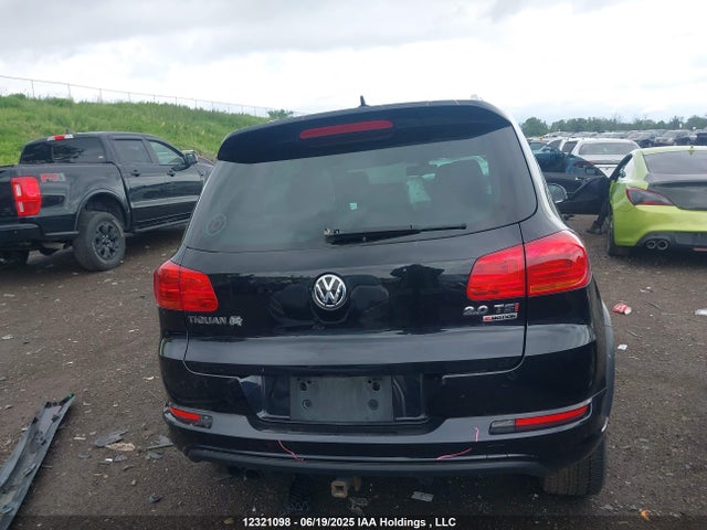 WVGLV7AX9HW503369 Volkswagen 2017