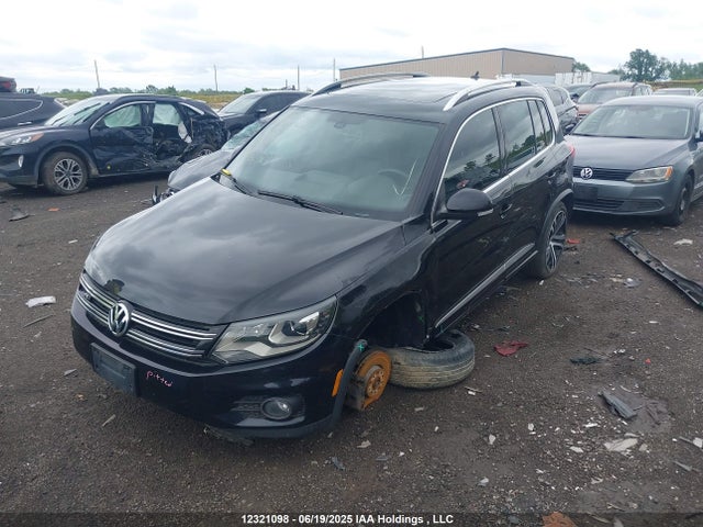 WVGLV7AX9HW503369 Volkswagen 2017