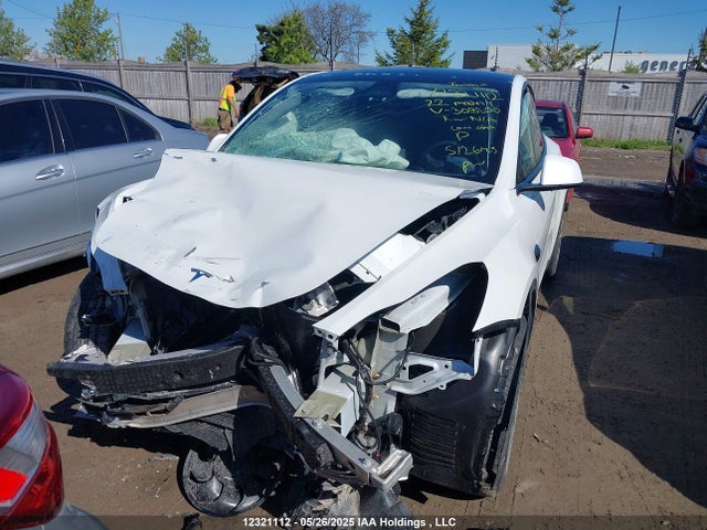 7SAYGDEE4NF308200 Tesla Model Y