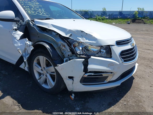 1G1P75SZ7F7158850 Chevrolet luz