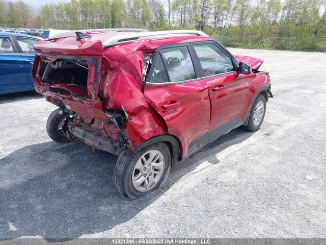 KMHRC8A39NU157981 Hyundai Venue Preferred