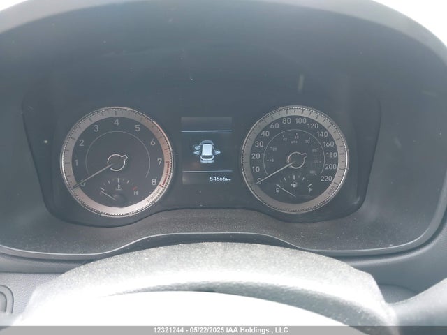 KMHRC8A39NU157981 Hyundai Venue Preferred