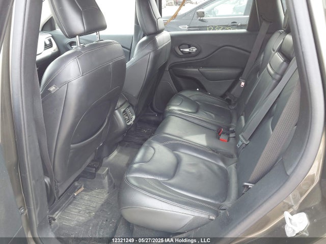 1C4PJMDS4FW686340 Jeep Cherokee