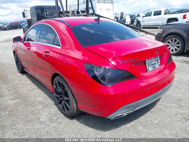 WDDSJ4GB9JN571324 Mercedes-Benz CLA 250 4MATIC