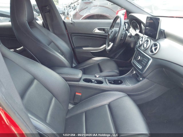 WDDSJ4GB9JN571324 Mercedes-Benz CLA 250 4MATIC