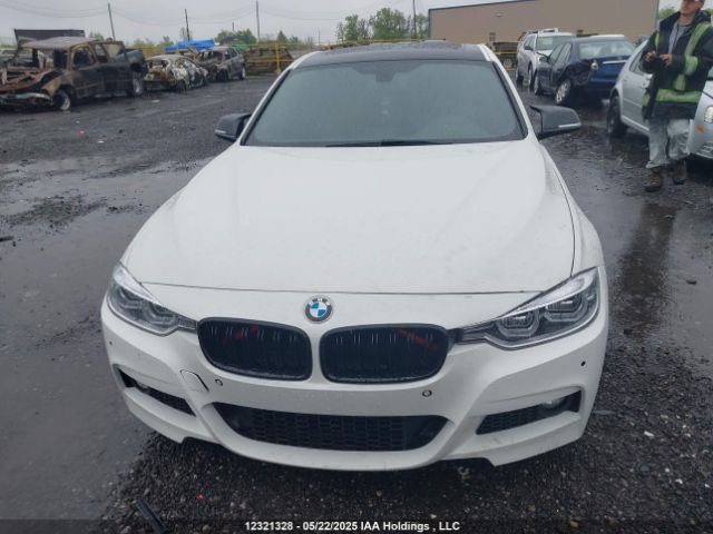 WBA8B7C3XHK806646 BMW 3 Series