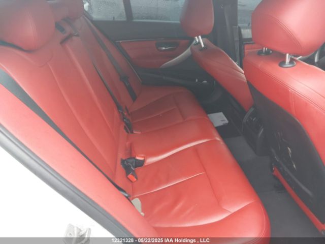 WBA8B7C3XHK806646 BMW 3 Series