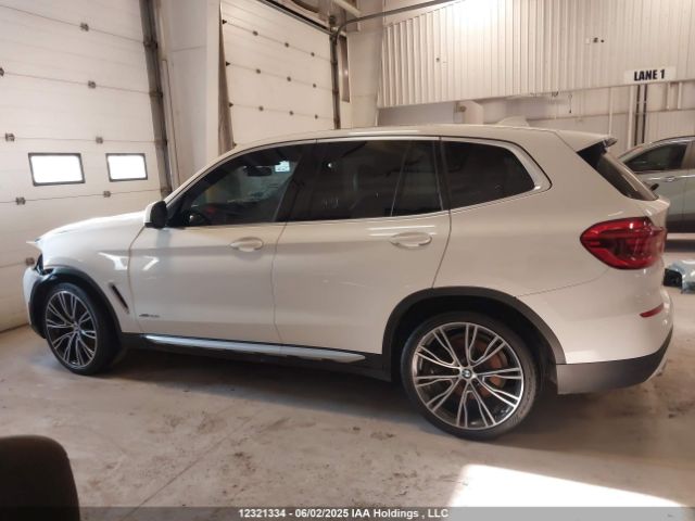 5UXTR9C51JLC74887 BMW X3