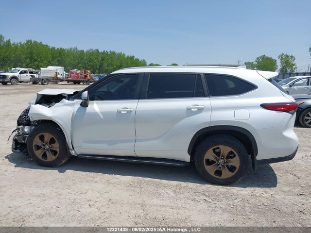 Toyota Highlander Hybrid Xle 2023 5TDABRCH2PS569394 Image 15