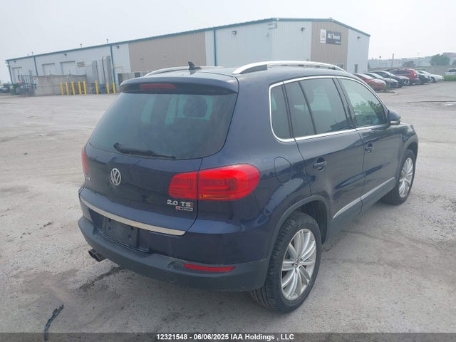 WVGMV7AXXHK040573 Volkswagen Tiguan