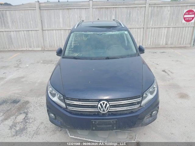 WVGMV7AXXHK040573 Volkswagen Tiguan