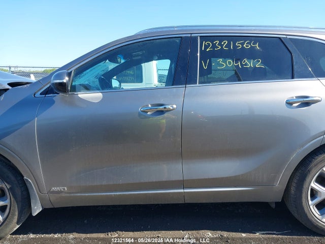 5XYPKDA55HG304912 KIA Sorento