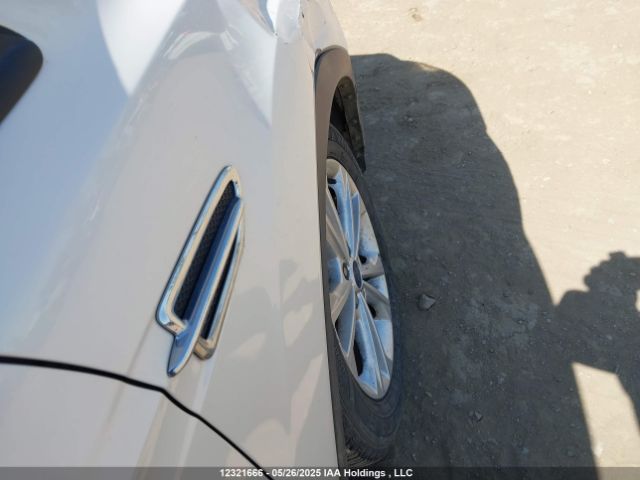 1FMCU9J94FUC47537 Ford Escape Titanium