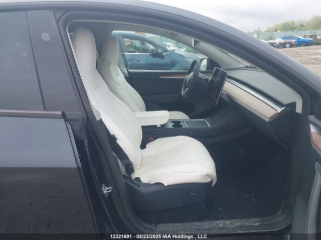 7SAYGAEE8SF235858 Tesla Model Y