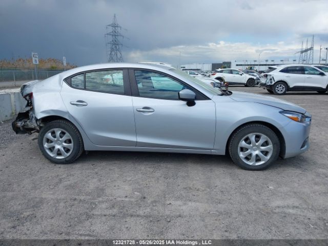 3MZBN1U74JM227324 Mazda MAZDA3