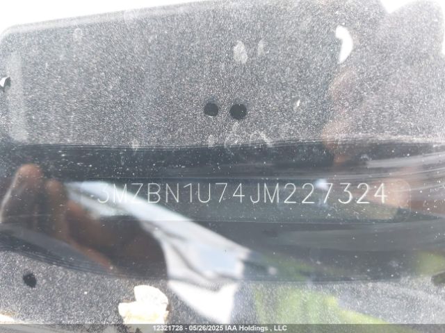 3MZBN1U74JM227324 Mazda MAZDA3