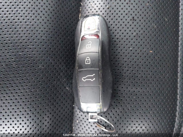 WP1AG2A57MLB51202 Porsche 2021