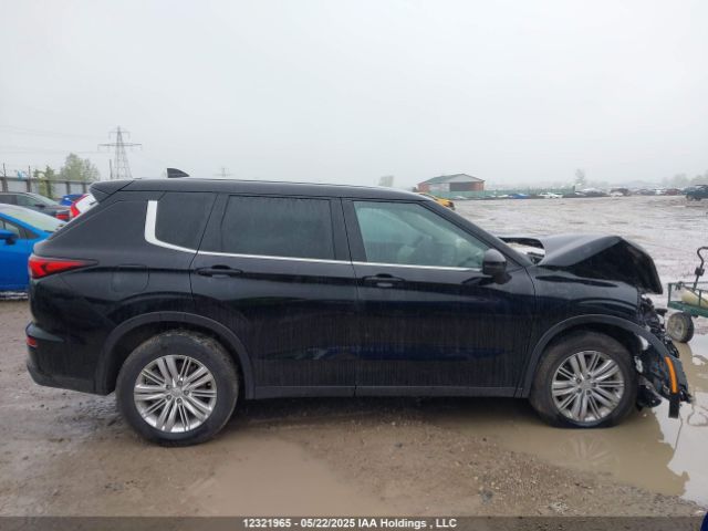 JA4J4TA89PZ606458 Mitsubishi Outlander Es