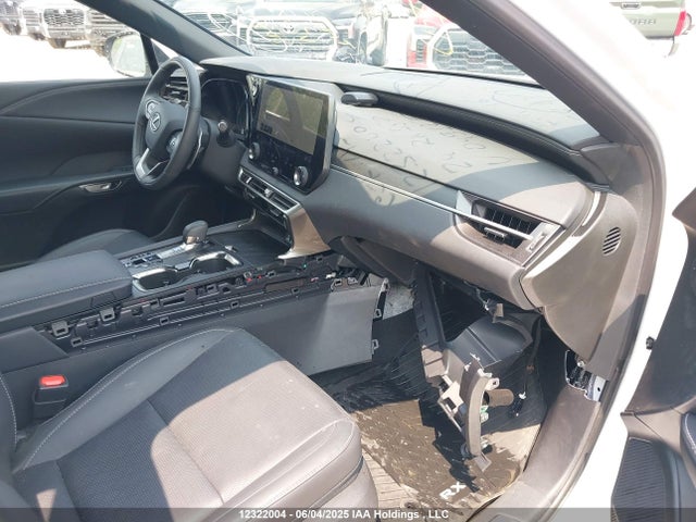 2T2BAMCA0RC049327 Lexus t24a-fts