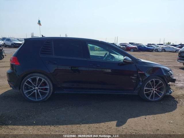 3VW4T7AU9GM054081 Volkswagen 2016