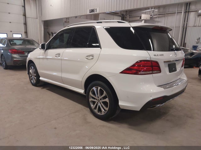 4JGDA5GB9JB156901 Mercedes-Benz m276