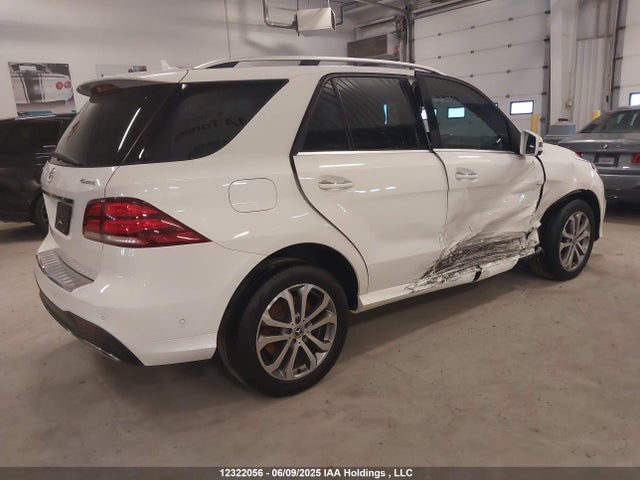 4JGDA5GB9JB156901 Mercedes-Benz m276