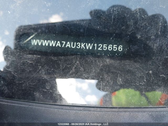 WVWWA7AU3KW125656 Volkswagen Golf R