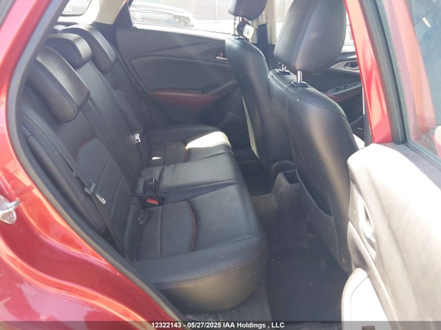 JM1DKFA78J0322994 Mazda pe