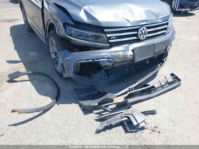 3VV4B7AX5LM103112 Volkswagen Tiguan