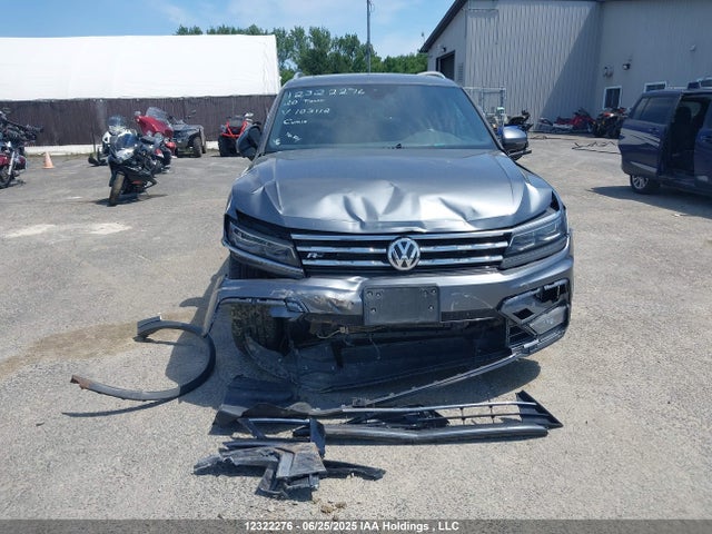 3VV4B7AX5LM103112 Volkswagen Tiguan