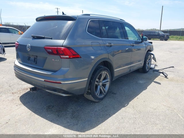 3VV4B7AX5LM103112 Volkswagen Tiguan