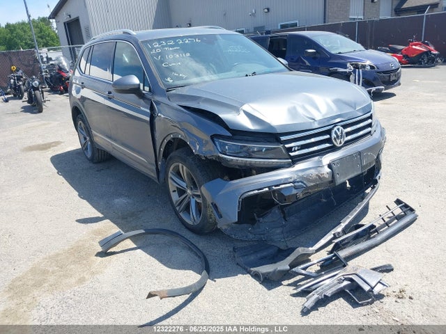 3VV4B7AX5LM103112 Volkswagen Tiguan