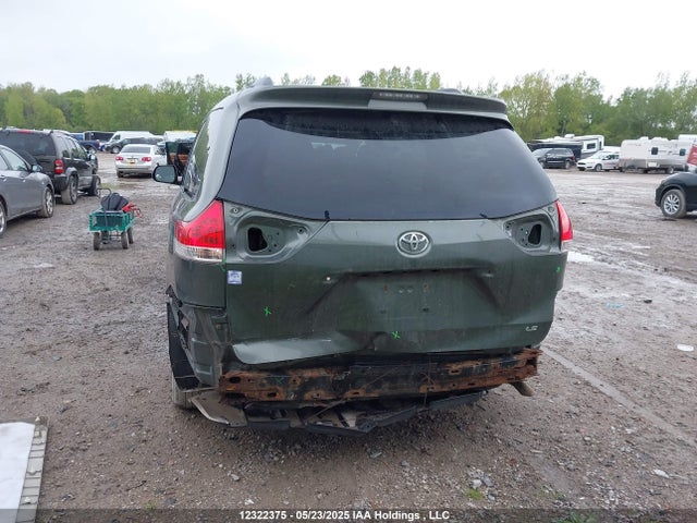 Toyota SIENNA LE 2014 5TDKK3DC2ES470981 Image 6