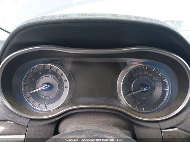 2C3CCAAGXGH243010 Chrysler 300