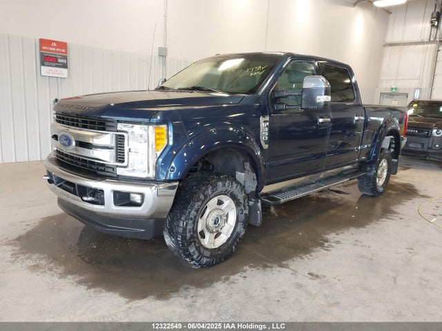 Ford F-350 Xlt 2017 1FT8W3B61HED28675 Image 2