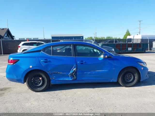 3N1AB8CV8NY299886 Nissan Sentra