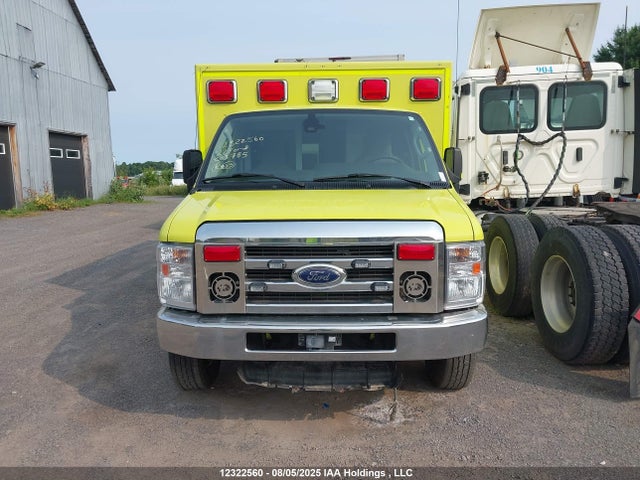 Продаж на аукціоні авто 2022 Ford Econoline E350 Super Duty Cutaway Van, vin: 1FDWE3FN7NDC03785, номер лоту: 12322560
