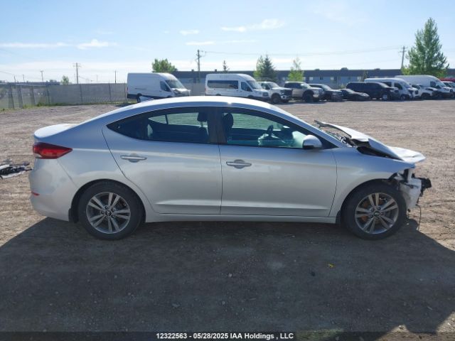 KMHD84LF3HU398578 Hyundai 2017