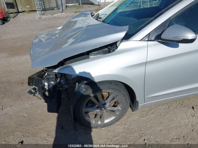 KMHD84LF3HU398578 Hyundai 2017