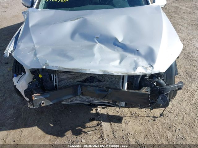 KMHD84LF3HU398578 Hyundai 2017