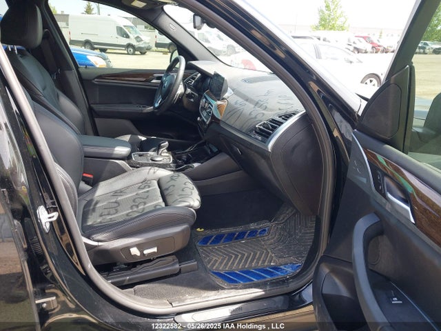 5UX53DP02N9L22165 BMW X3